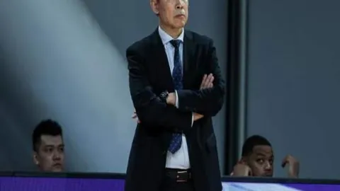 诺伊尔小腿恢复，今日投入有球训练中